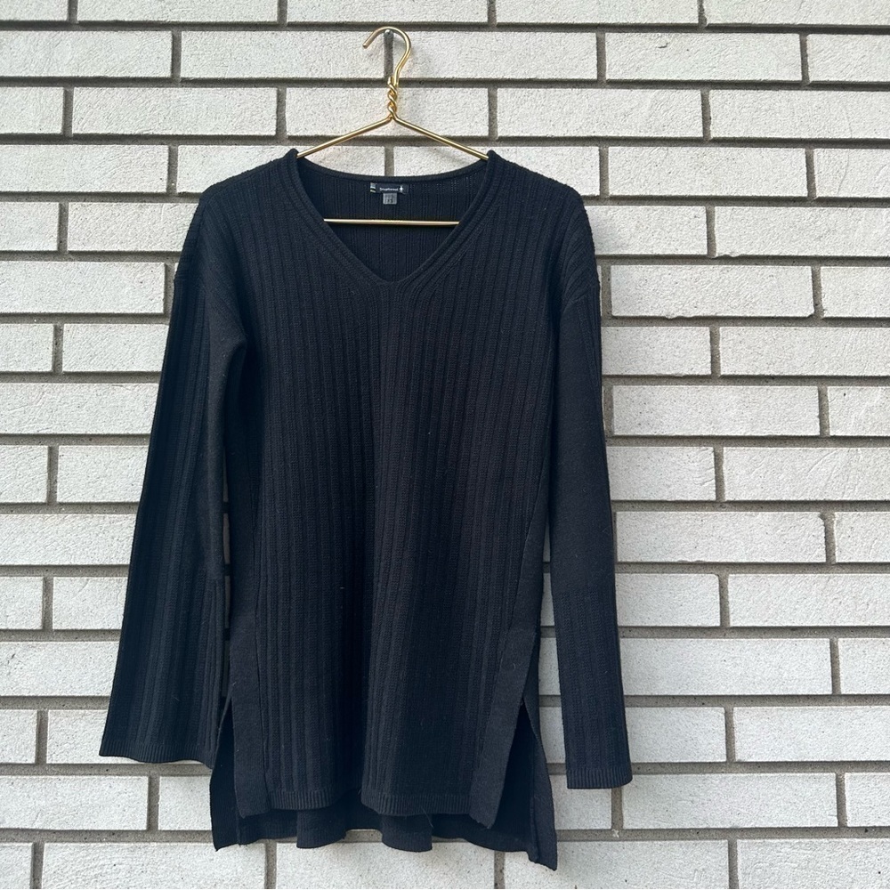 Smartwool Black Ribbed V-Neck Merino Wool Sweater Side Slit Shadow Pine XS